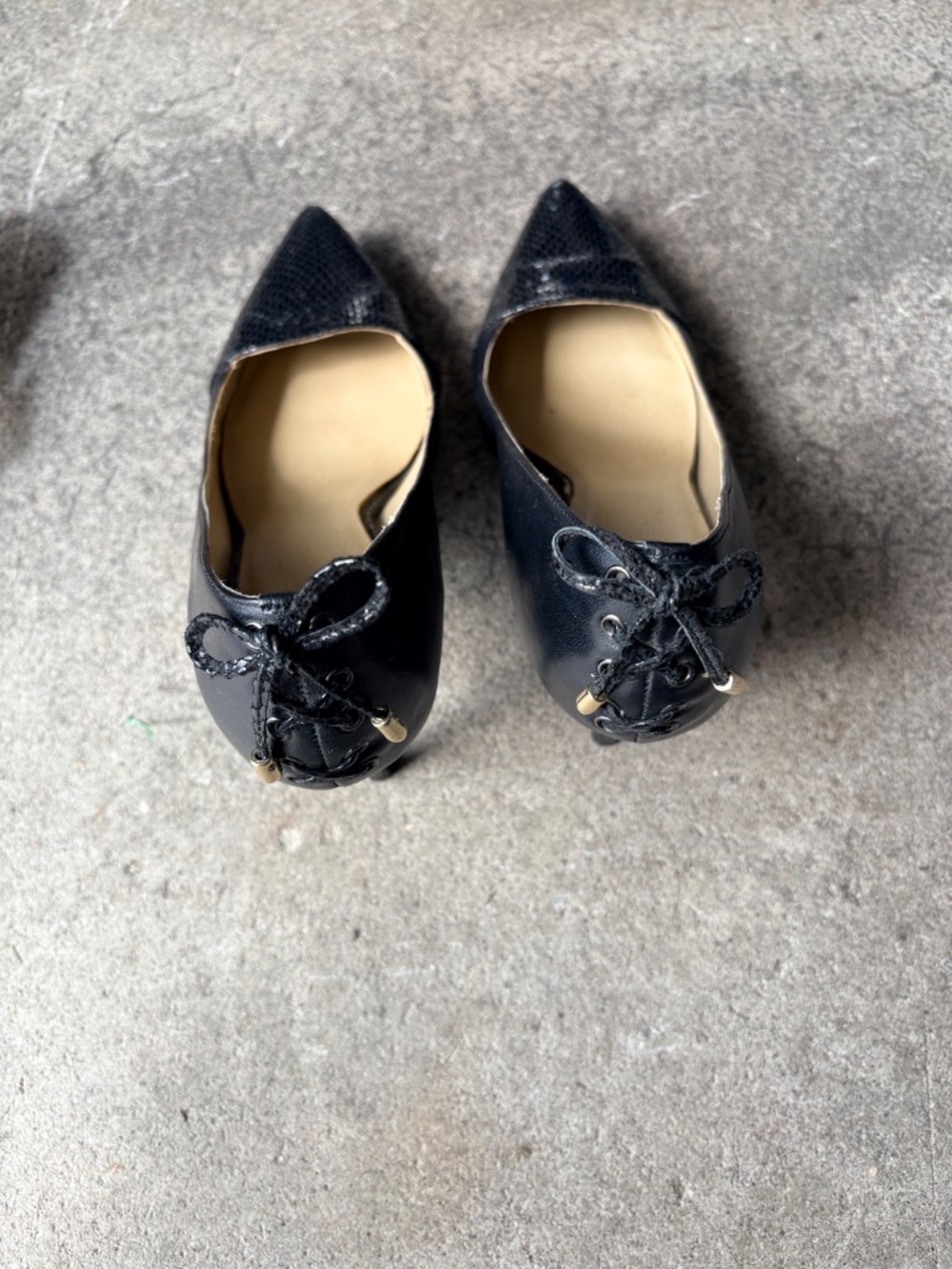 Heels - Picture 3 of 3